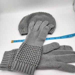 Calvin Klein gray knit scarf set